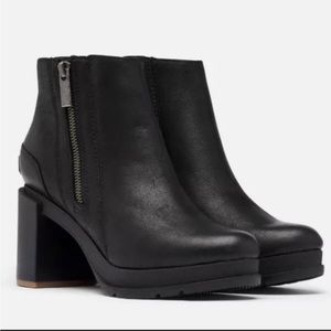 Brand New Sorel Blake Ankle Boot in Black so 7.5 (in box)